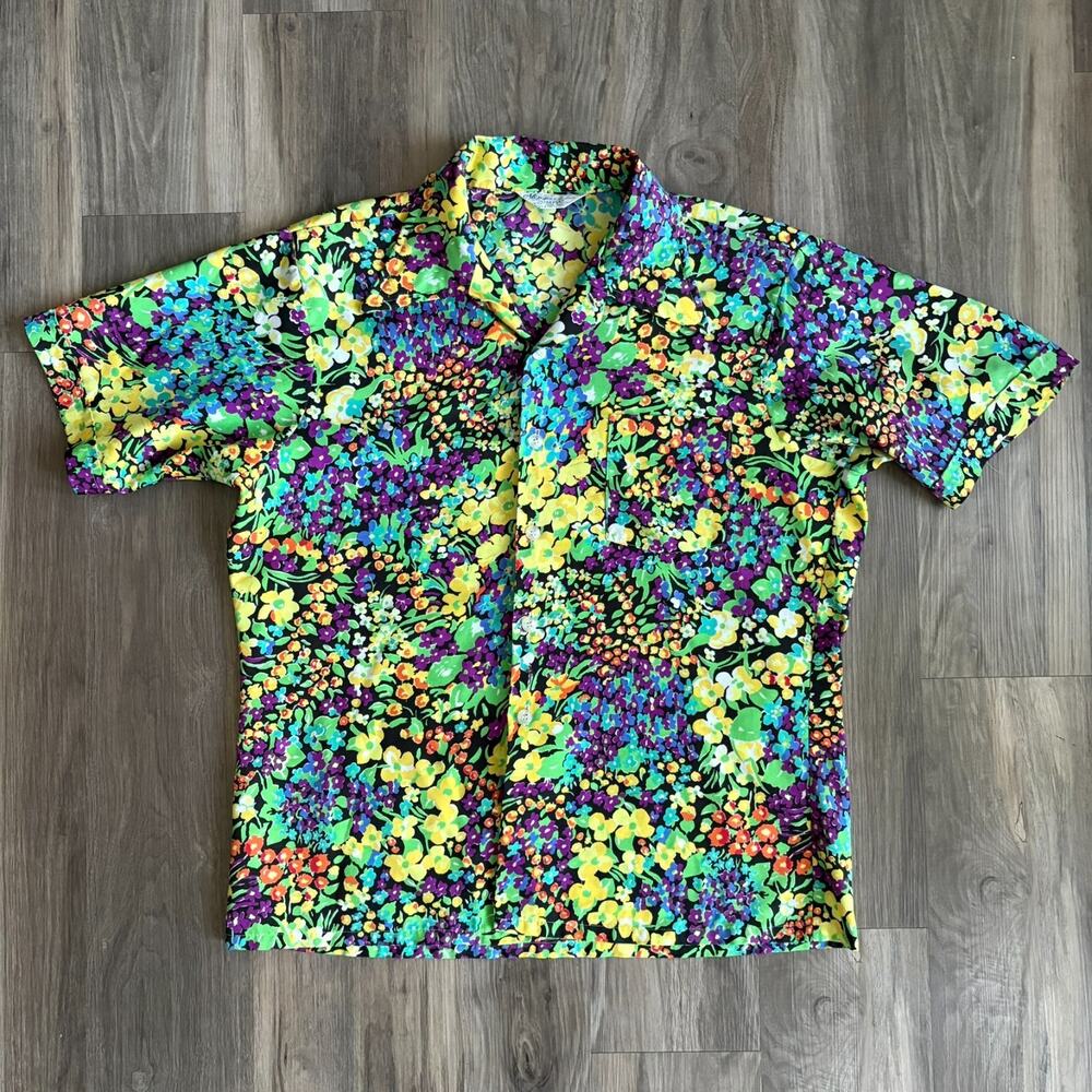 Vintage 1970s Floral Art Button Up Shirt Men's Size L Button Down Monaco Dagger